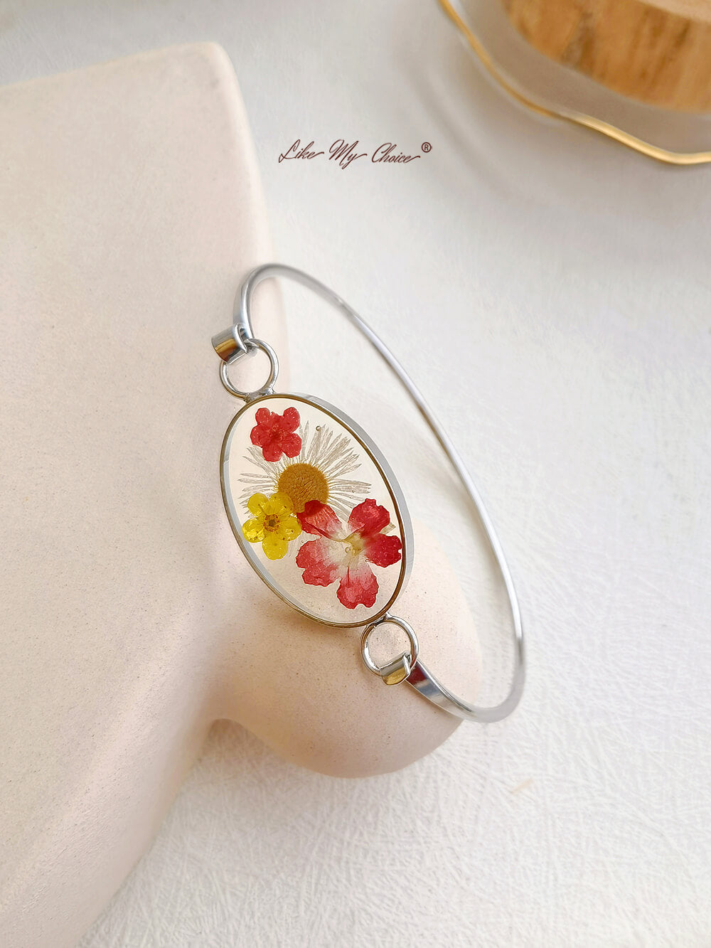 Handmade Resin Dried Flowers Adjustable Bracelet