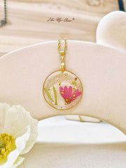 Handmade Birth Flower Bouquet Pressed Resin Pendant Necklaces-February flower