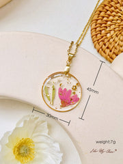 Handmade Birth Flower Bouquet Pressed Resin Pendant Necklaces-February flower