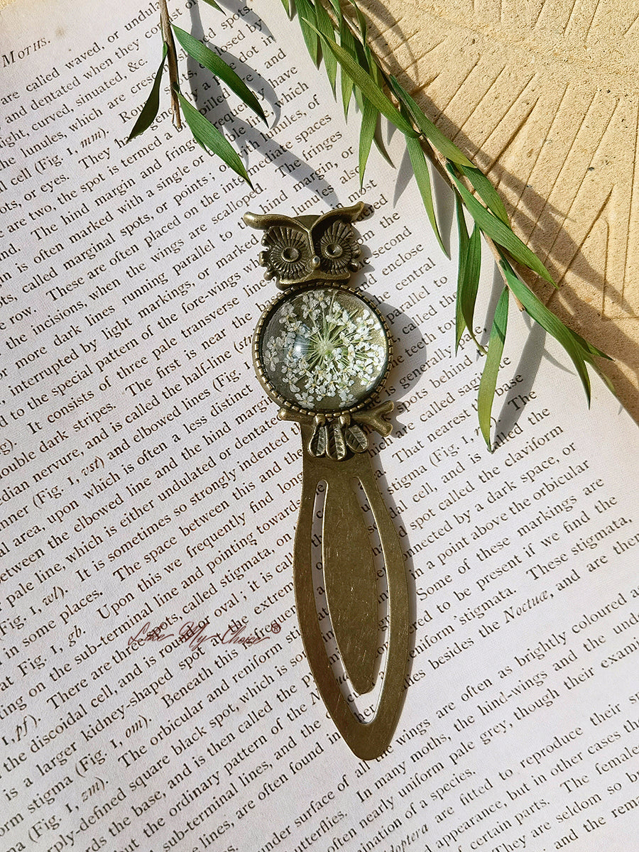 Queen Anne Lace Floral Owl Bronze Bookmark