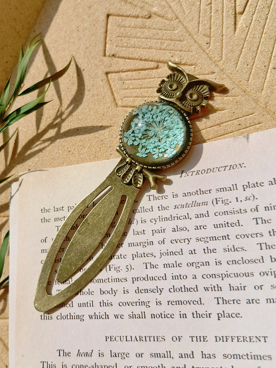 Queen Anne Lace Floral Owl Bronze Bookmark