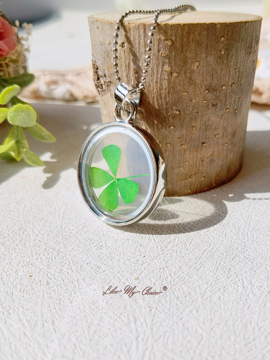 Four Leaf Clover Amulet Necklace