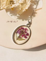 Resin Pendant Necklace With Scottish Heather Dried Flowers