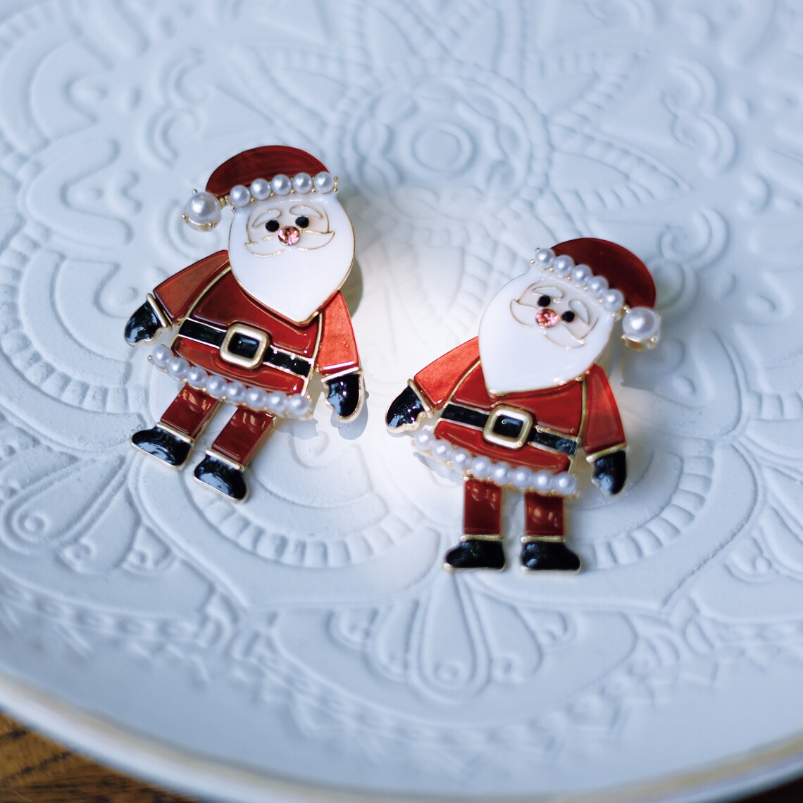 Christmas Cute Stud Earrings Movable Santa Claus