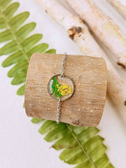 Yellow Queen Anne Lace Handmade Pressed Flower Forest Fern Resin Leaf Round Bracelet