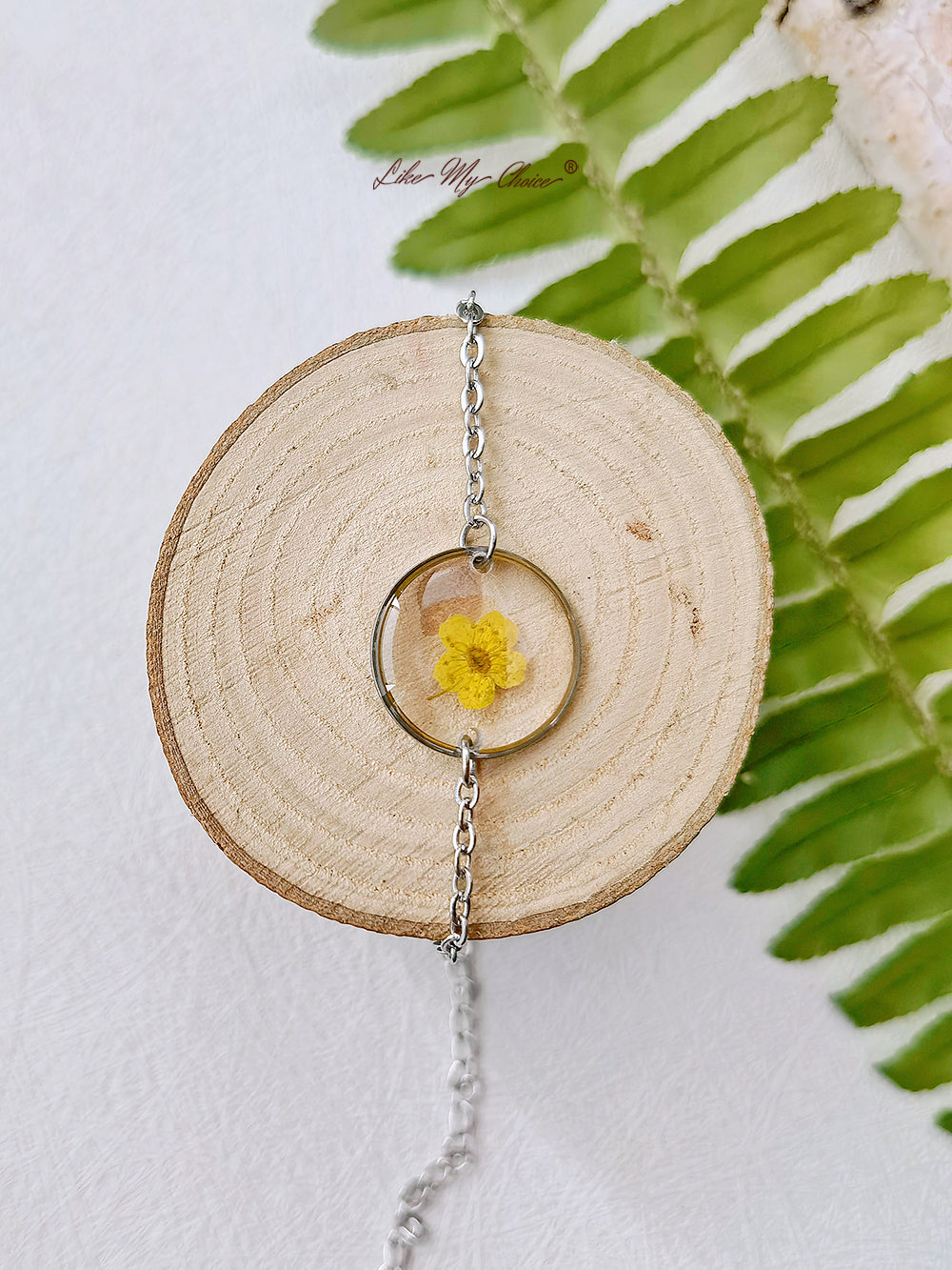 Cosmos Sulphureus Handmade Pressed Flower Resin Round Bracelet