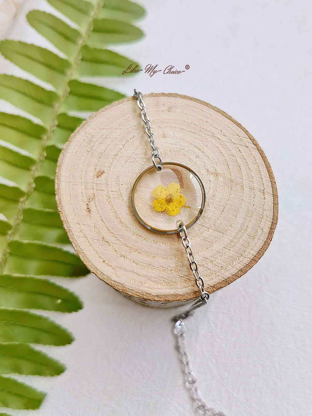 Cosmos Sulphureus Handmade Pressed Flower Resin Round Bracelet