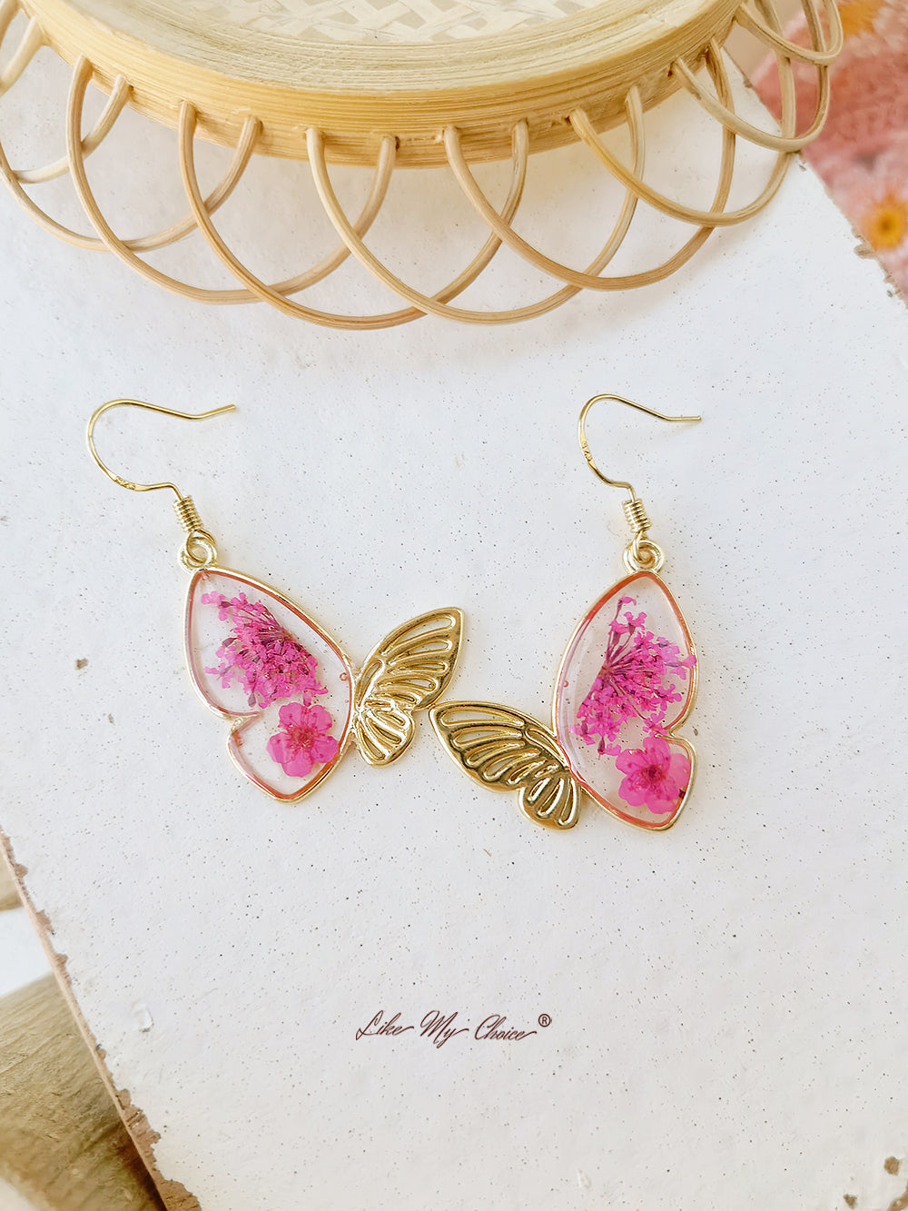 Queen Lace Butterfly Dried Flower Earrings