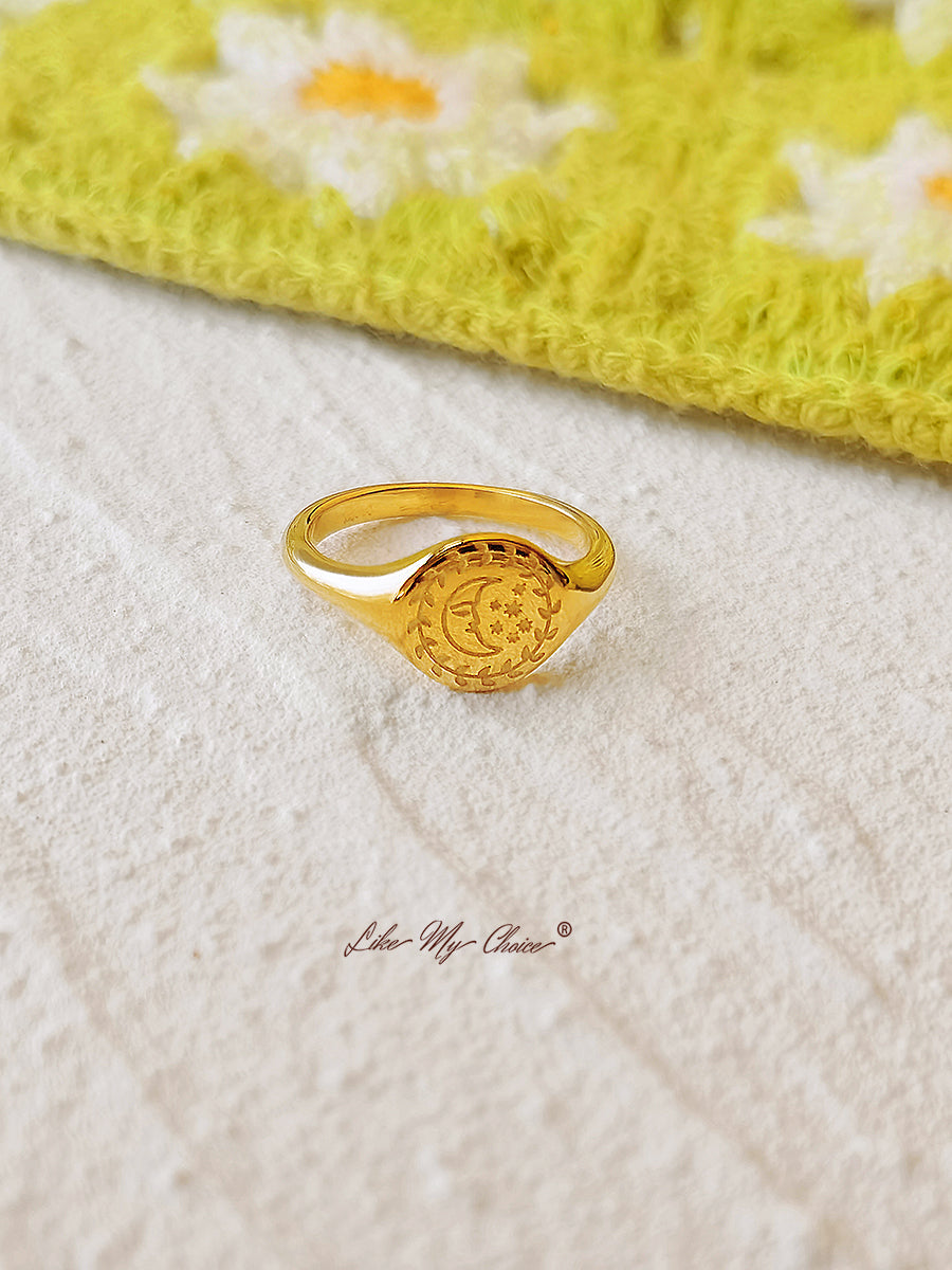 Love By The Moon Signet Boho Ring