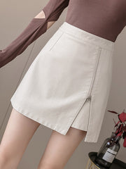 Stylishly Sleek Mini Skirt