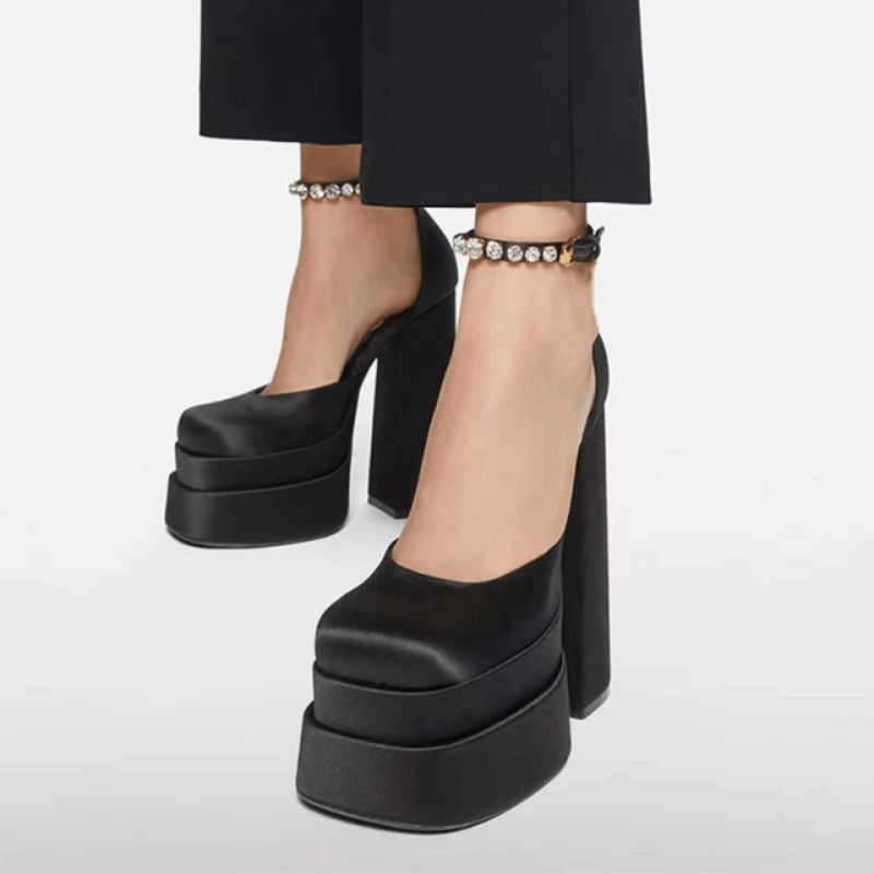 Elanora Platform Heels