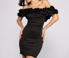 Kiari Formal Off the Shoulder Ruffled Dress - Lady Occasions