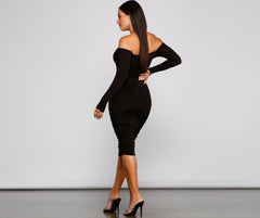 Penelope Off-The-Shoulder Ruched Midi Dress - Lady Occasions