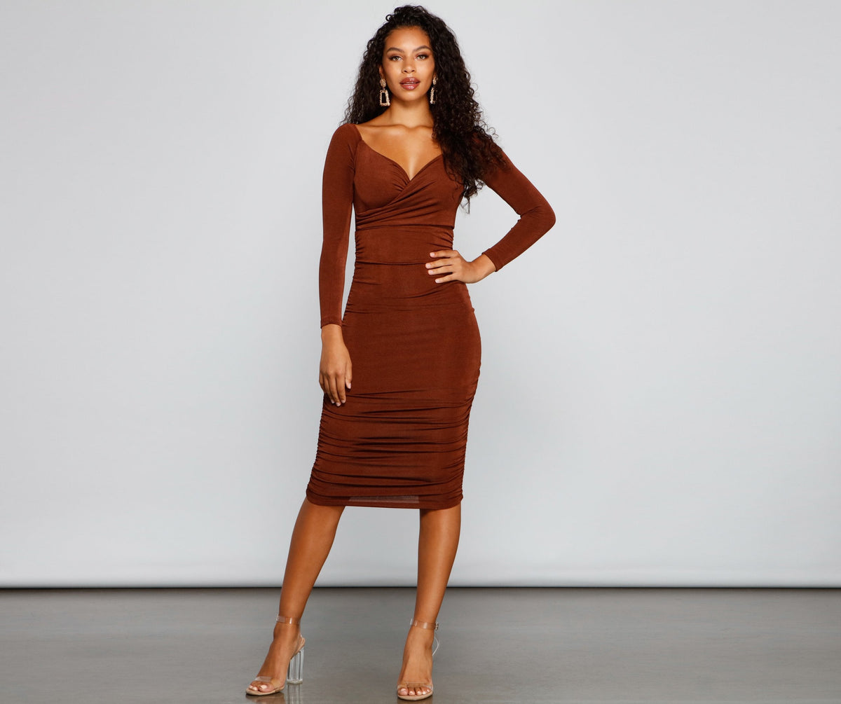 Melissa Long Sleeve Ruched Midi Dress - Lady Occasions