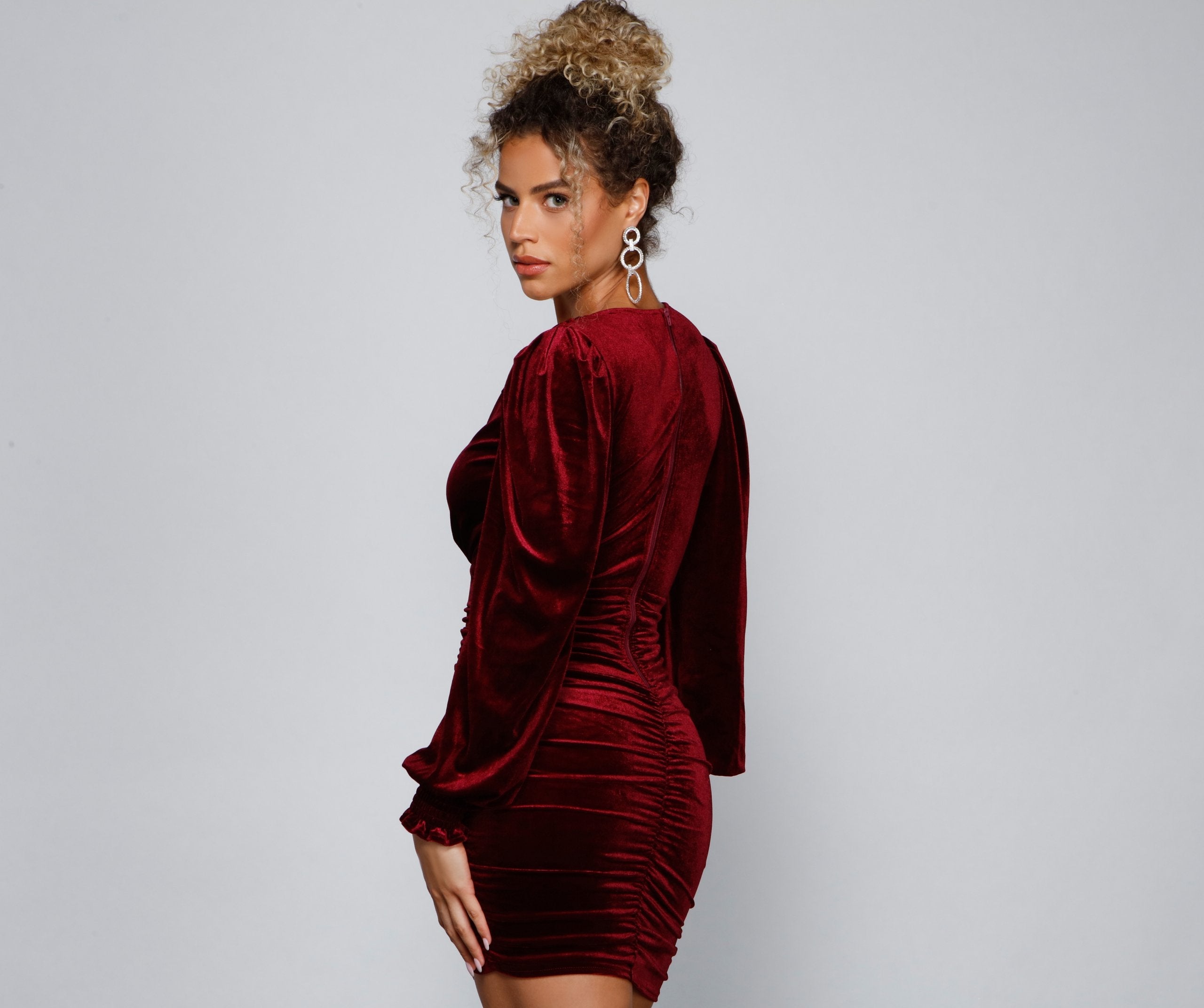 Mariah Ruched Velvet Bodycon Mini Dress - Lady Occasions