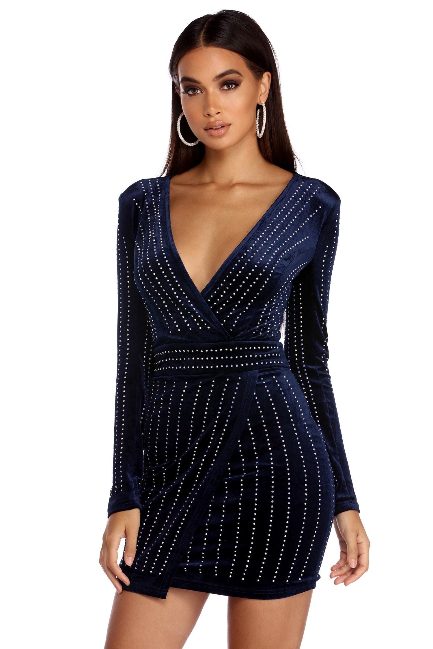 Cassie Velvet Wrap Dress - Lady Occasions