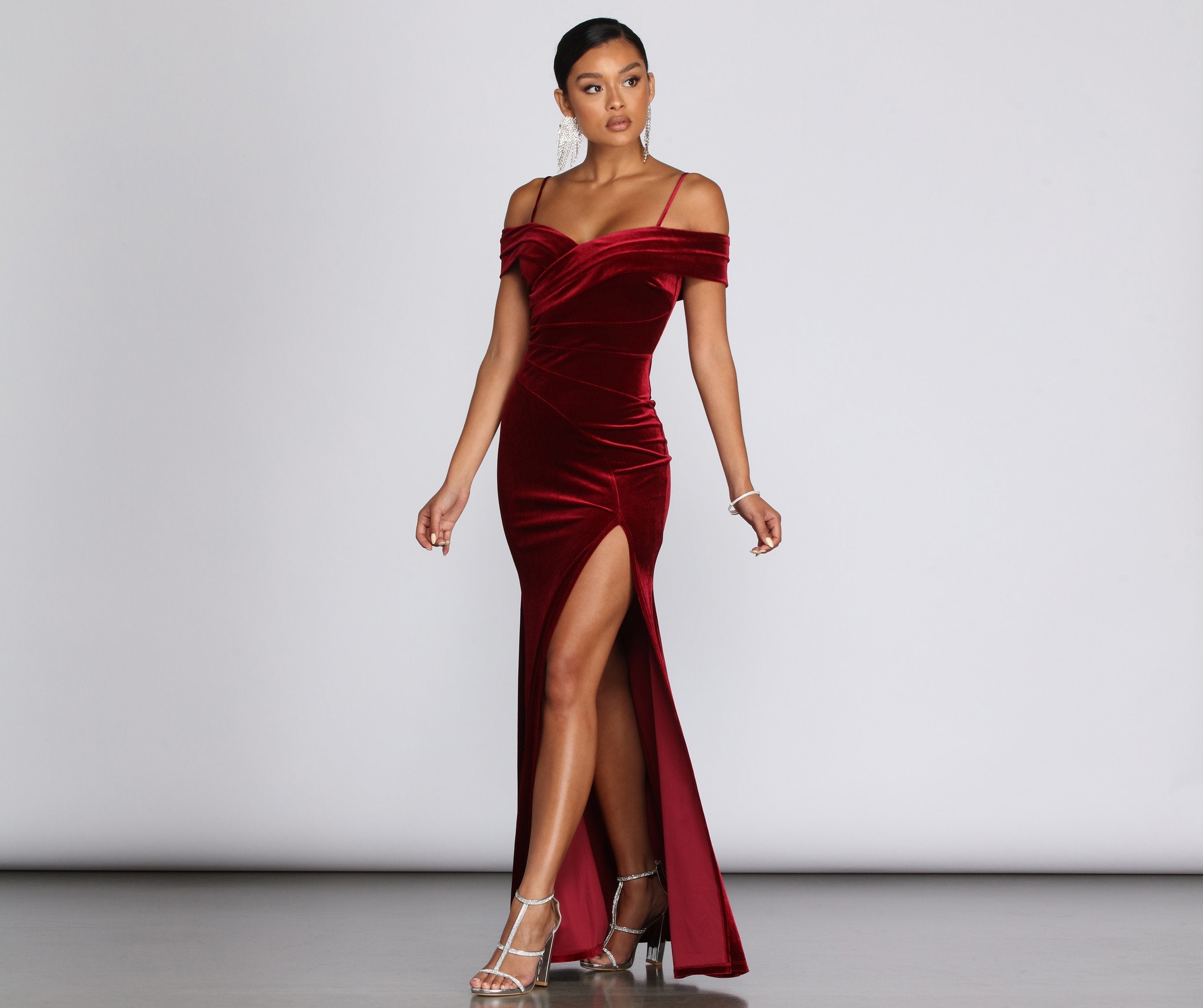 Christiana Velvet Formal Dress - Lady Occasions