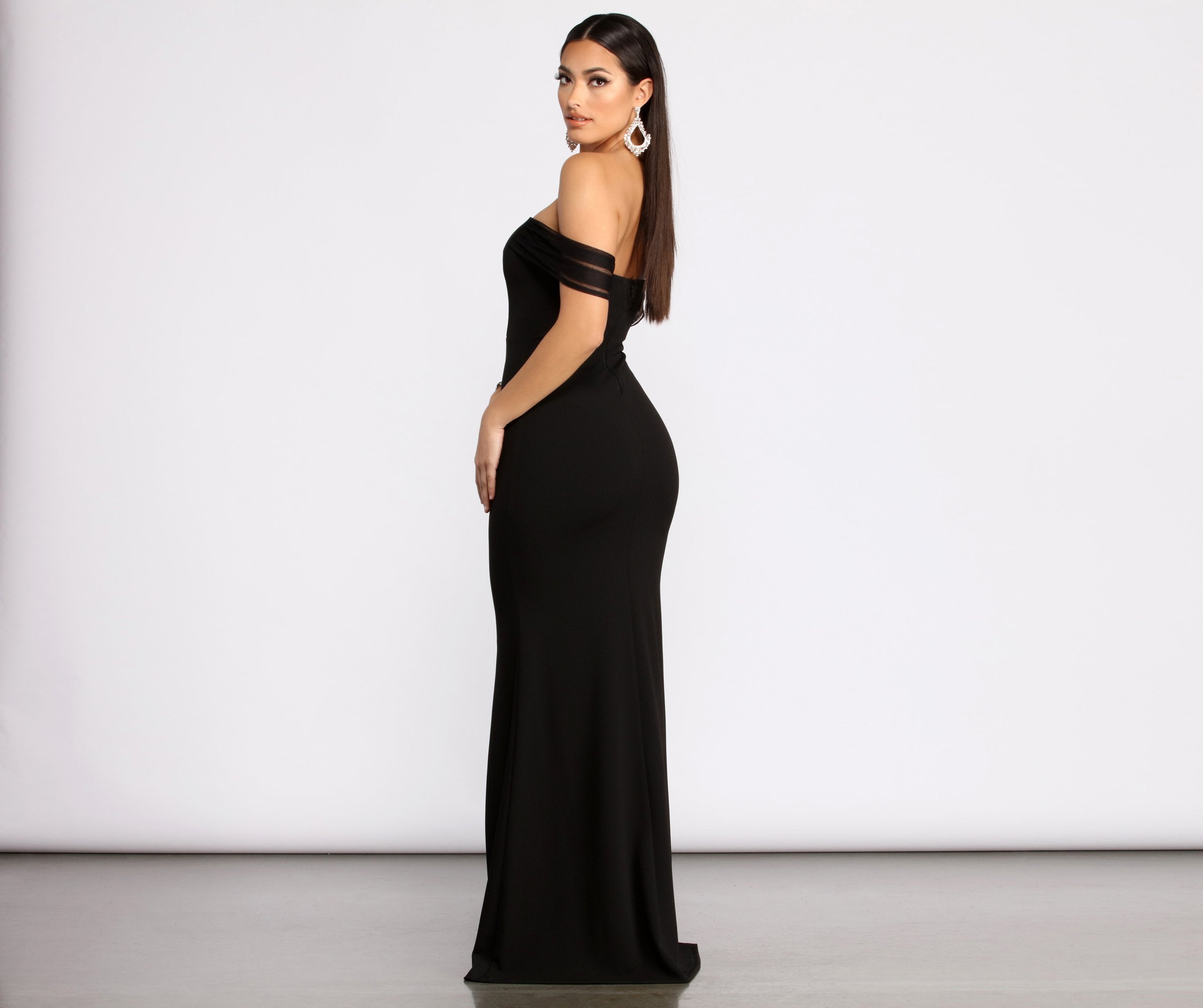 Kalel Off The Shoulder Mermaid Dress - Lady Occasions