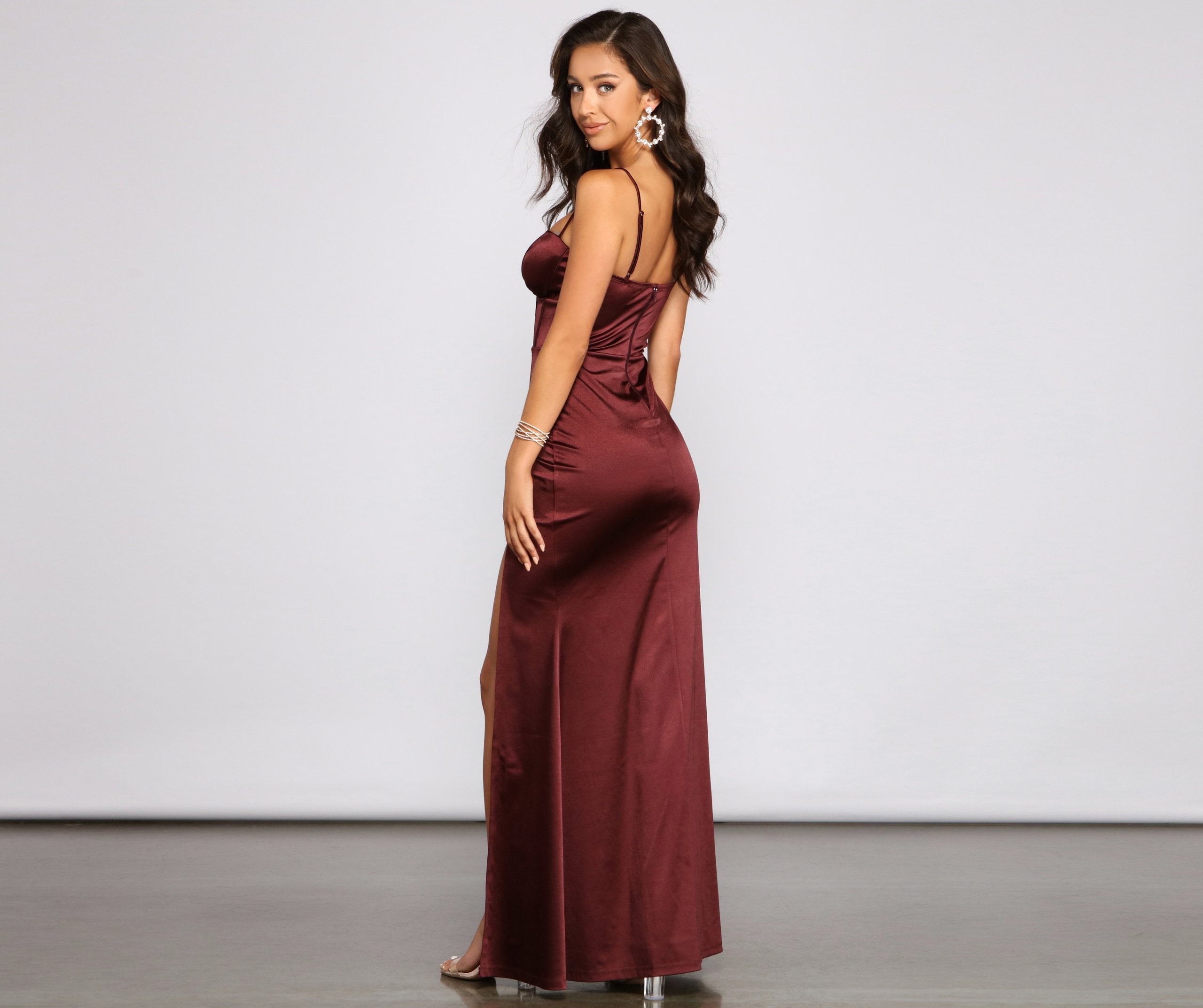 Nora High-Slit Mermaid Dress - Lady Occasions