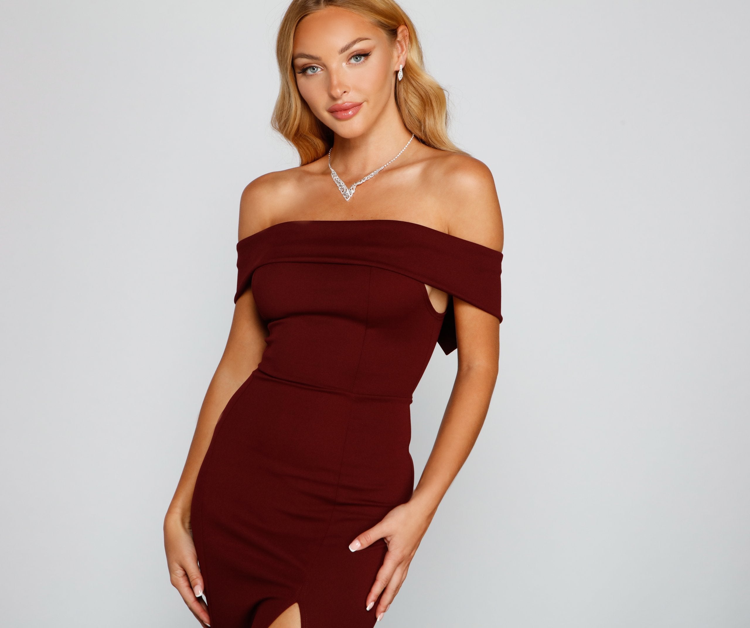 Layci Formal High Slit Dress - Lady Occasions