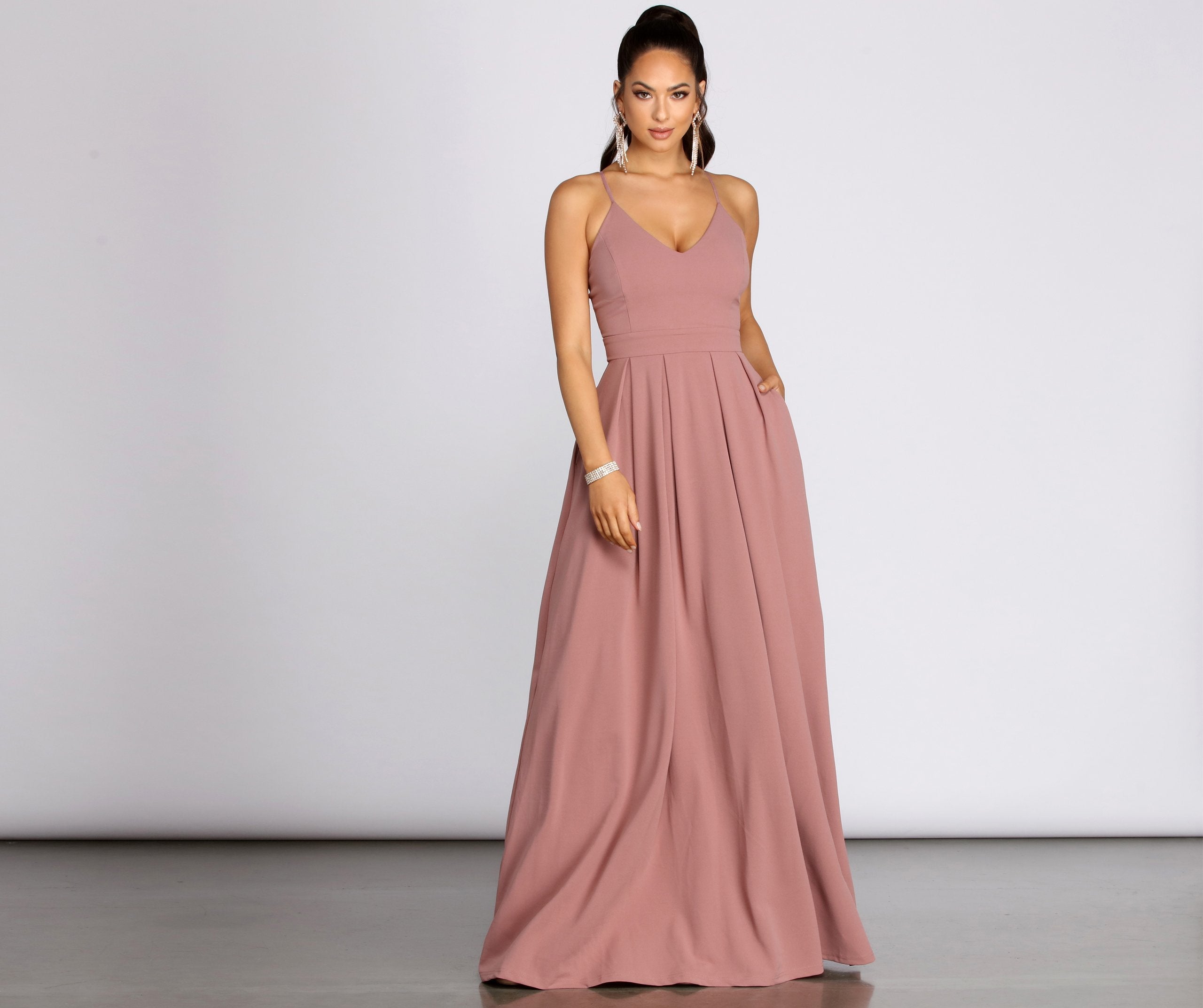 Marlowe Formal Long Pleated Dress - Lady Occasions