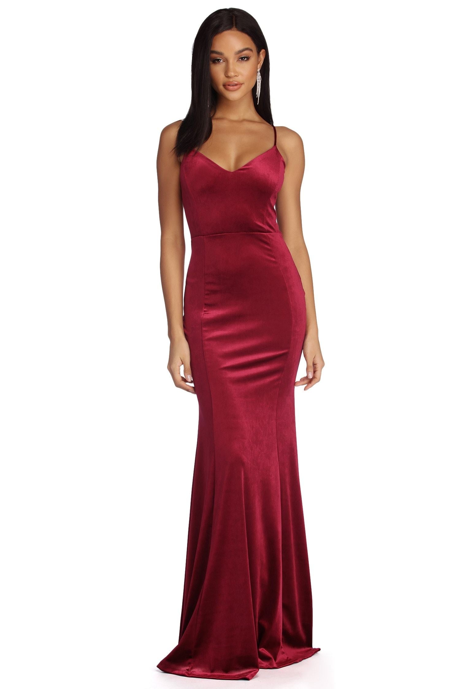 Viviana Formal Velvet Open Back Dress - Lady Occasions