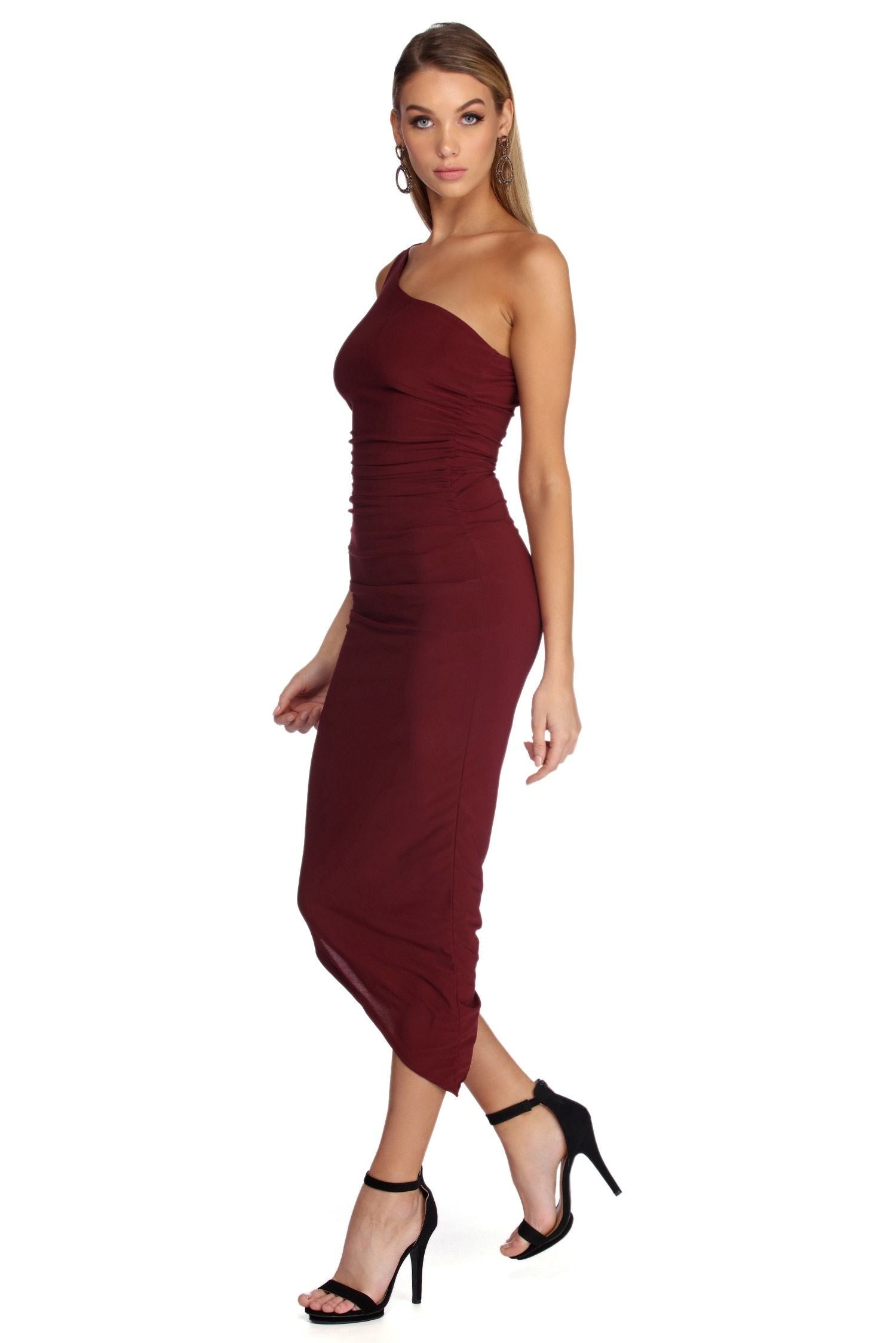 Selena Formal One Shoulder Ruched Dress - Lady Occasions