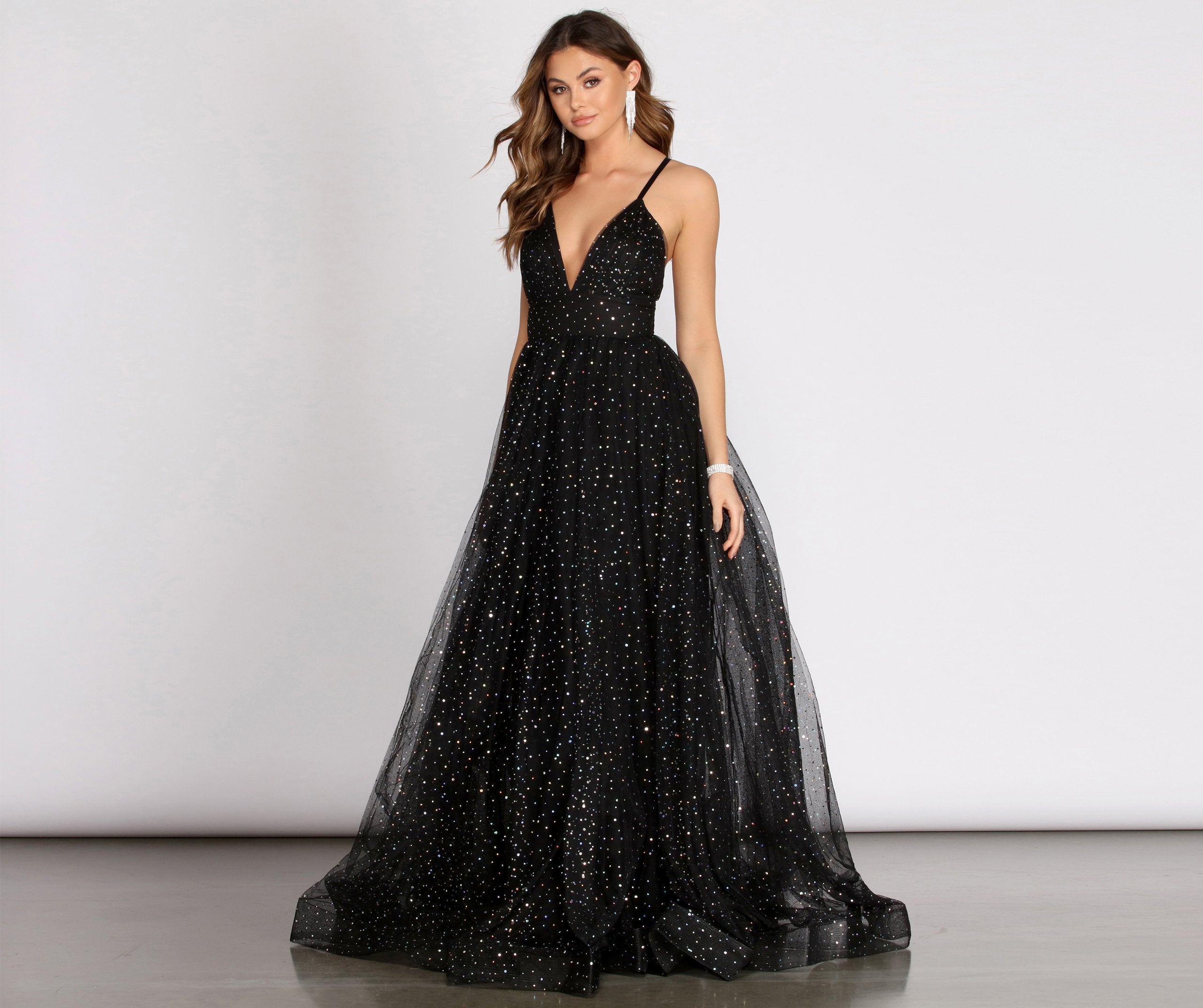 Vanessa V Neck Tulle Gown - Lady Occasions