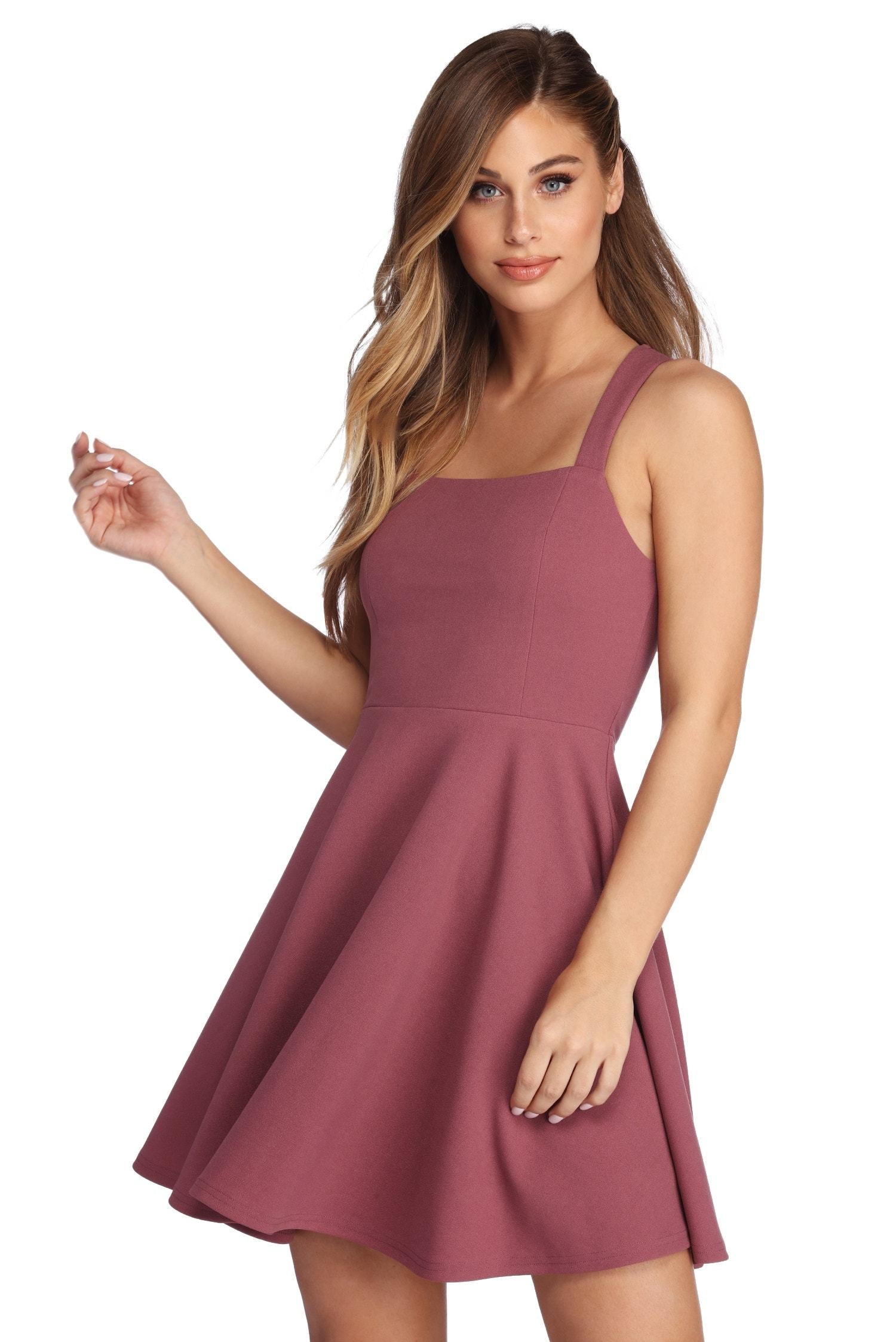 Hollywood Icon Skater Dress - Lady Occasions