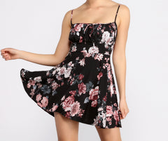 Blossom And Bloom Square Neck Skater Dress - Lady Occasions