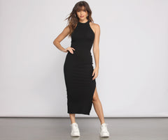 Ribbed Knit Crew Neck Maxi Dress - Lady Occasions