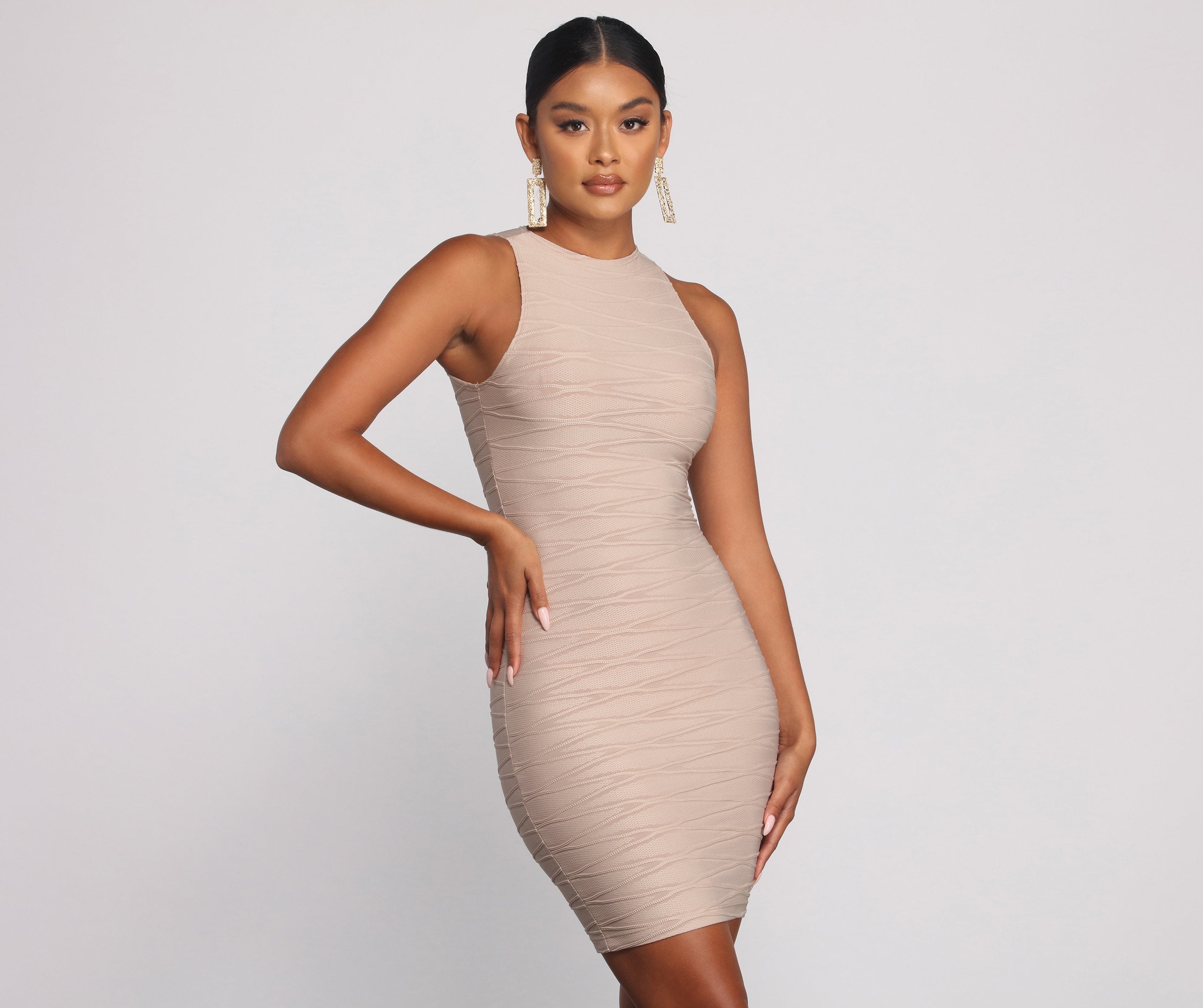 Trendy Textures Sleeveless Mini Dress - Lady Occasions