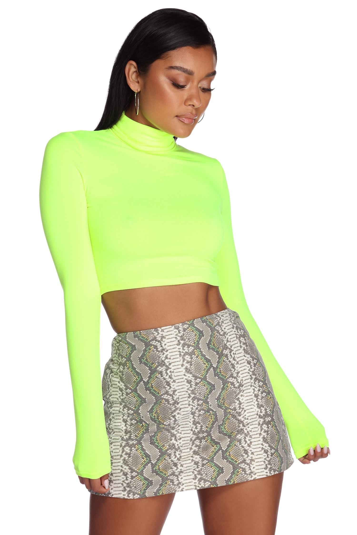 Trendy Turtle Neck Crop Top - Lady Occasions