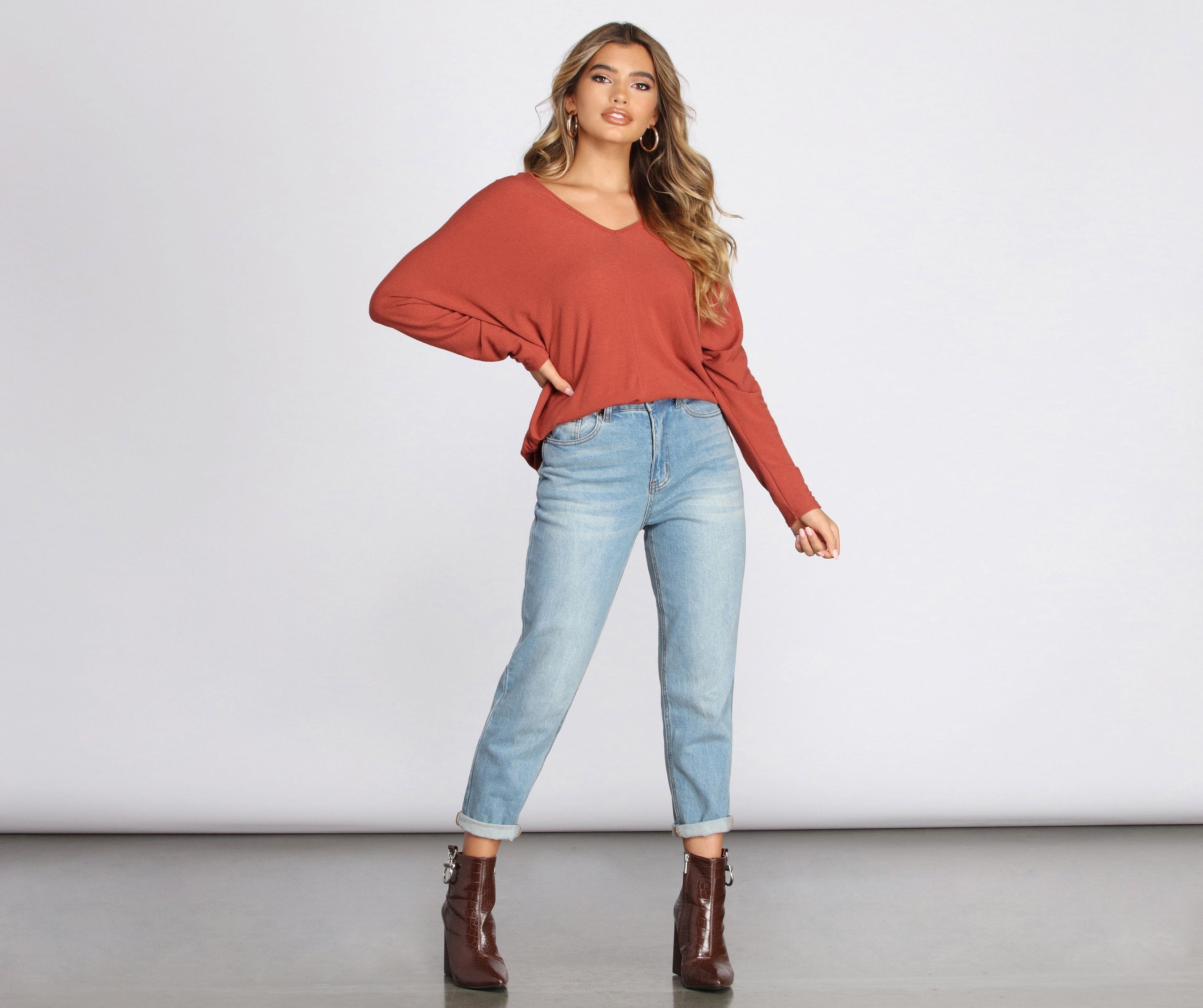 Keep Knit Casual V Neck Top - Lady Occasions