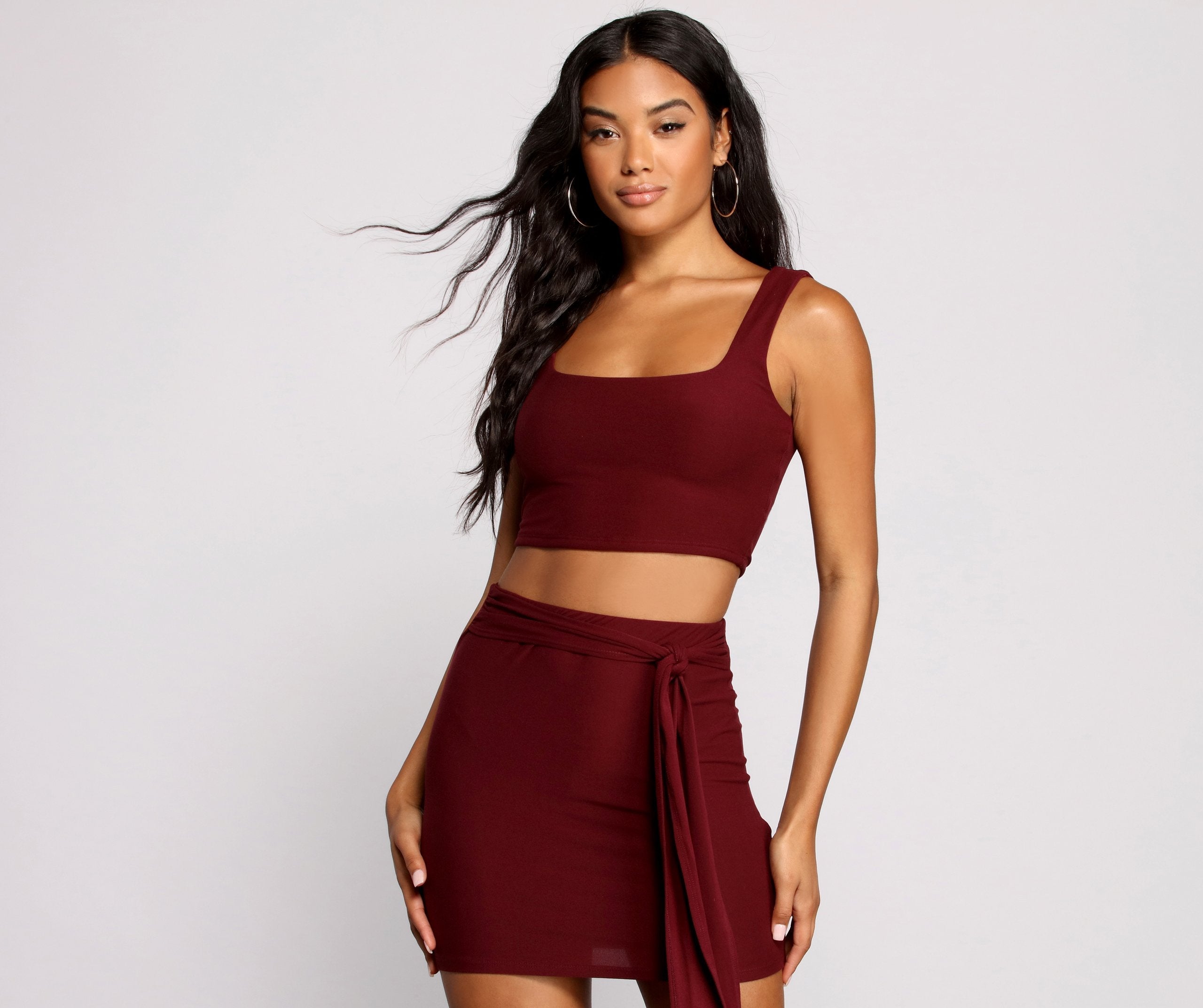 Classic Chic Wide Strap Crop Top - Lady Occasions