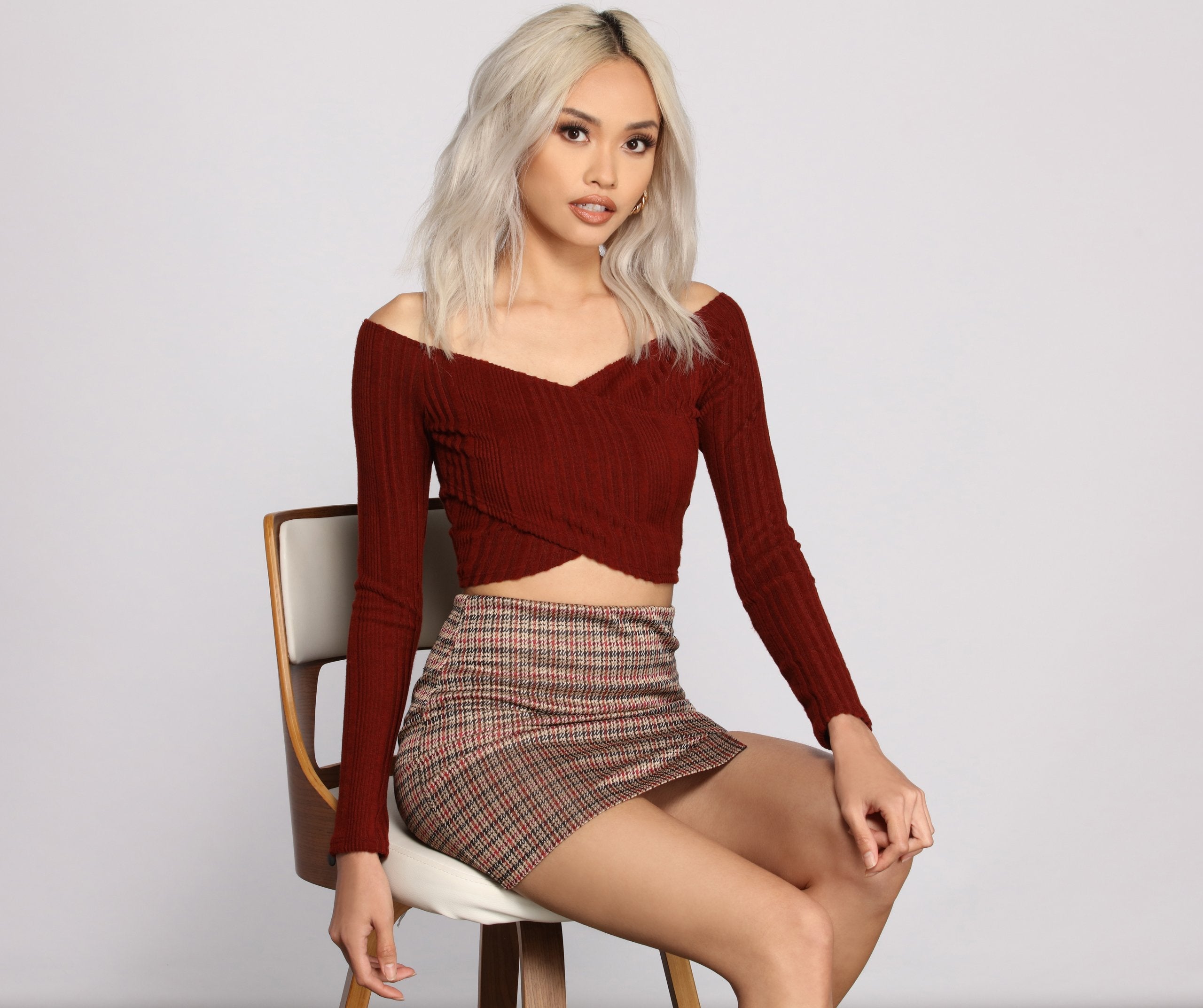Keepin' Knit Cute And Casual Crop Top - Lady Occasions