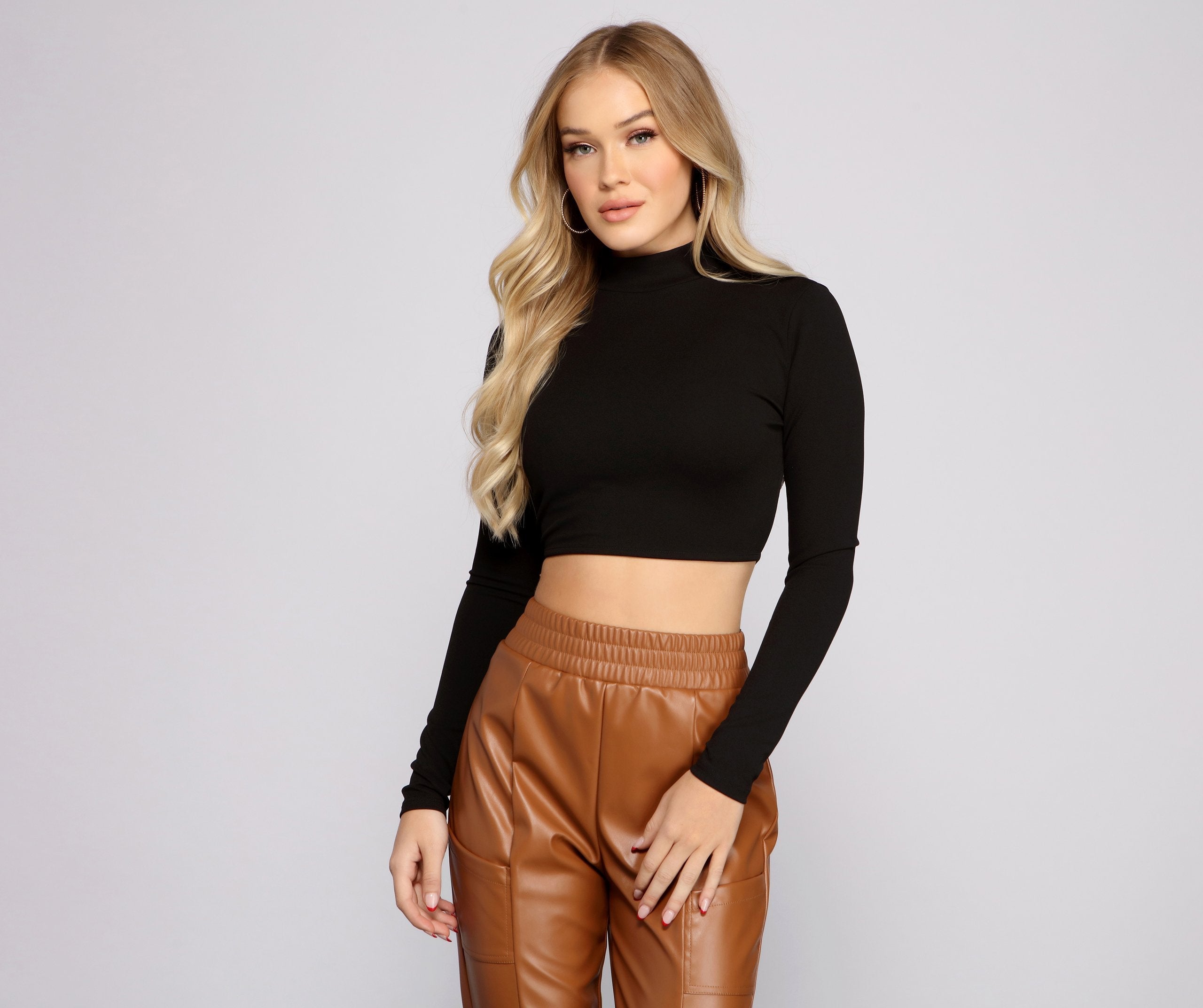 Dare to Go Bold Tie Back Crop Top - Lady Occasions