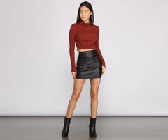 Stylish Babe Mock Neck Crop Top - Lady Occasions