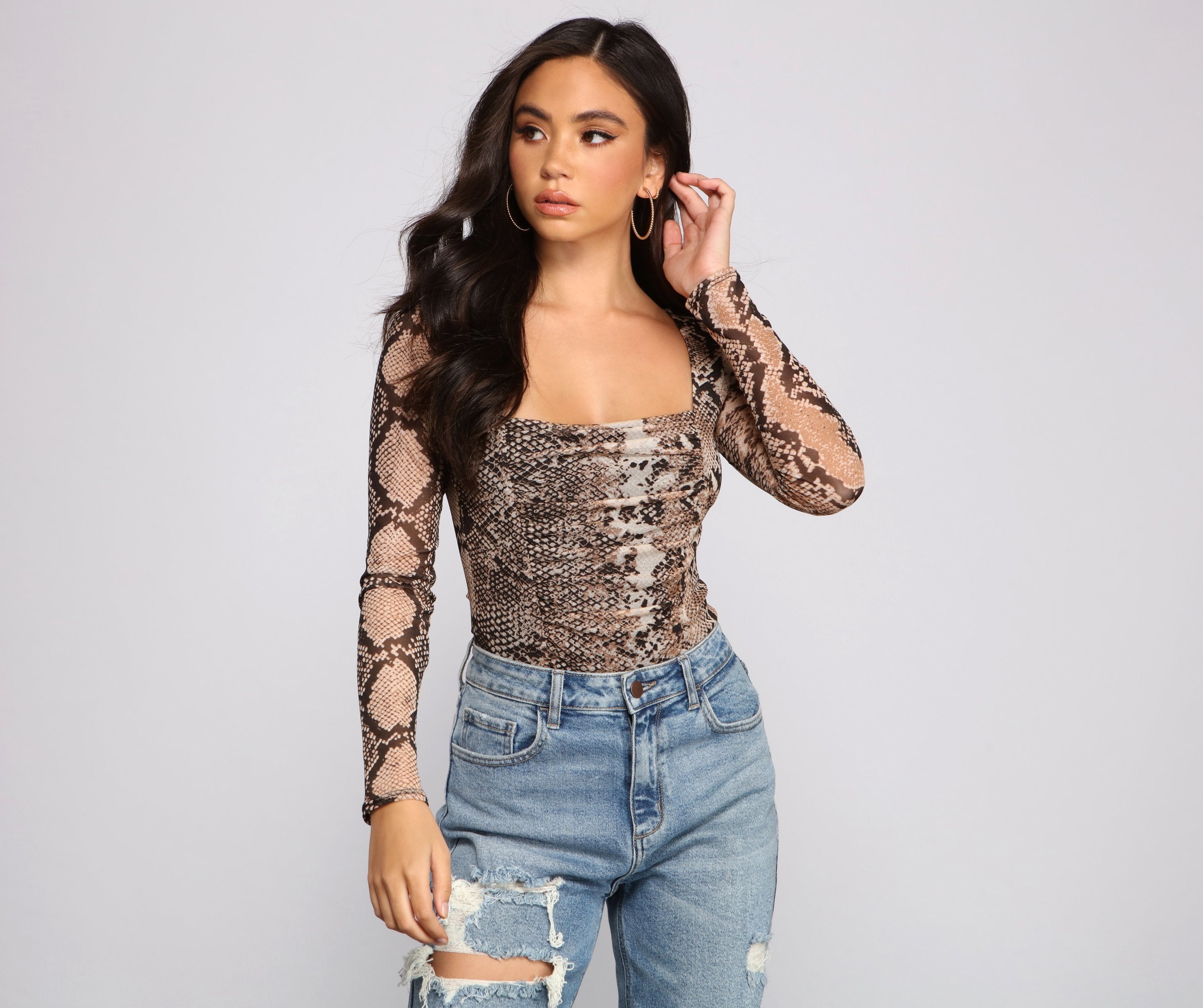 Trendy Stunner Snake Print Bodysuit - Lady Occasions