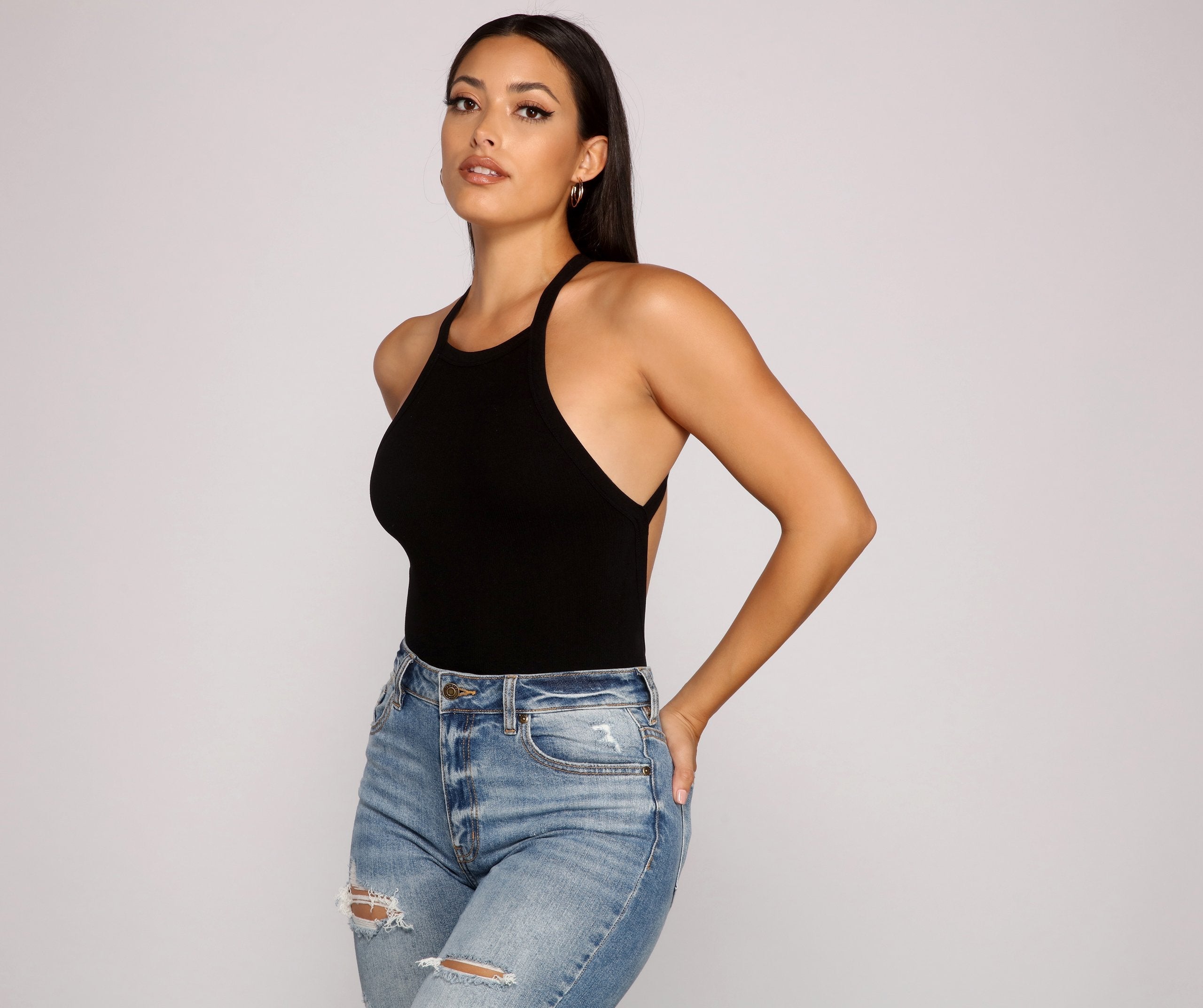 Chic And Seamless Sleeveless Bodysuit - Lady Occasions