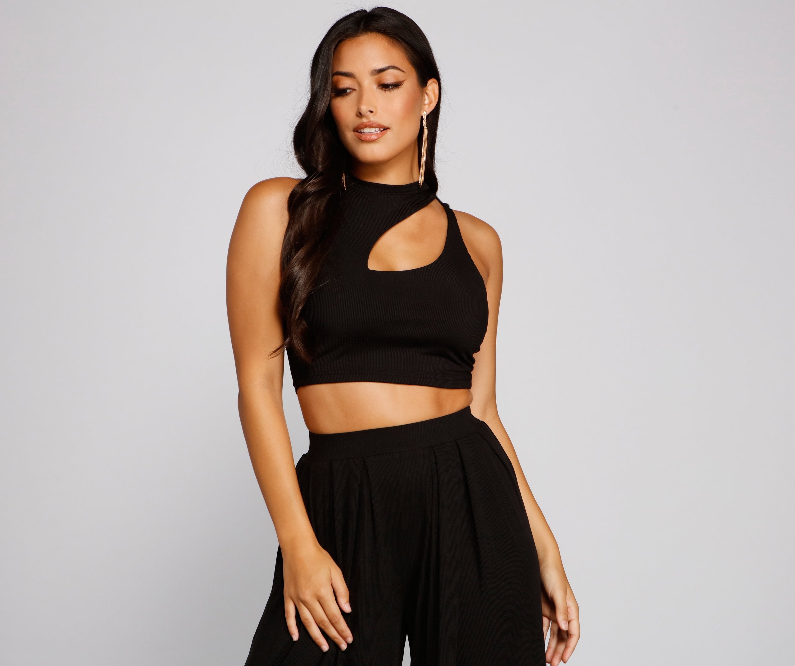 Vacay Vibes Cutout Crop Top - Lady Occasions