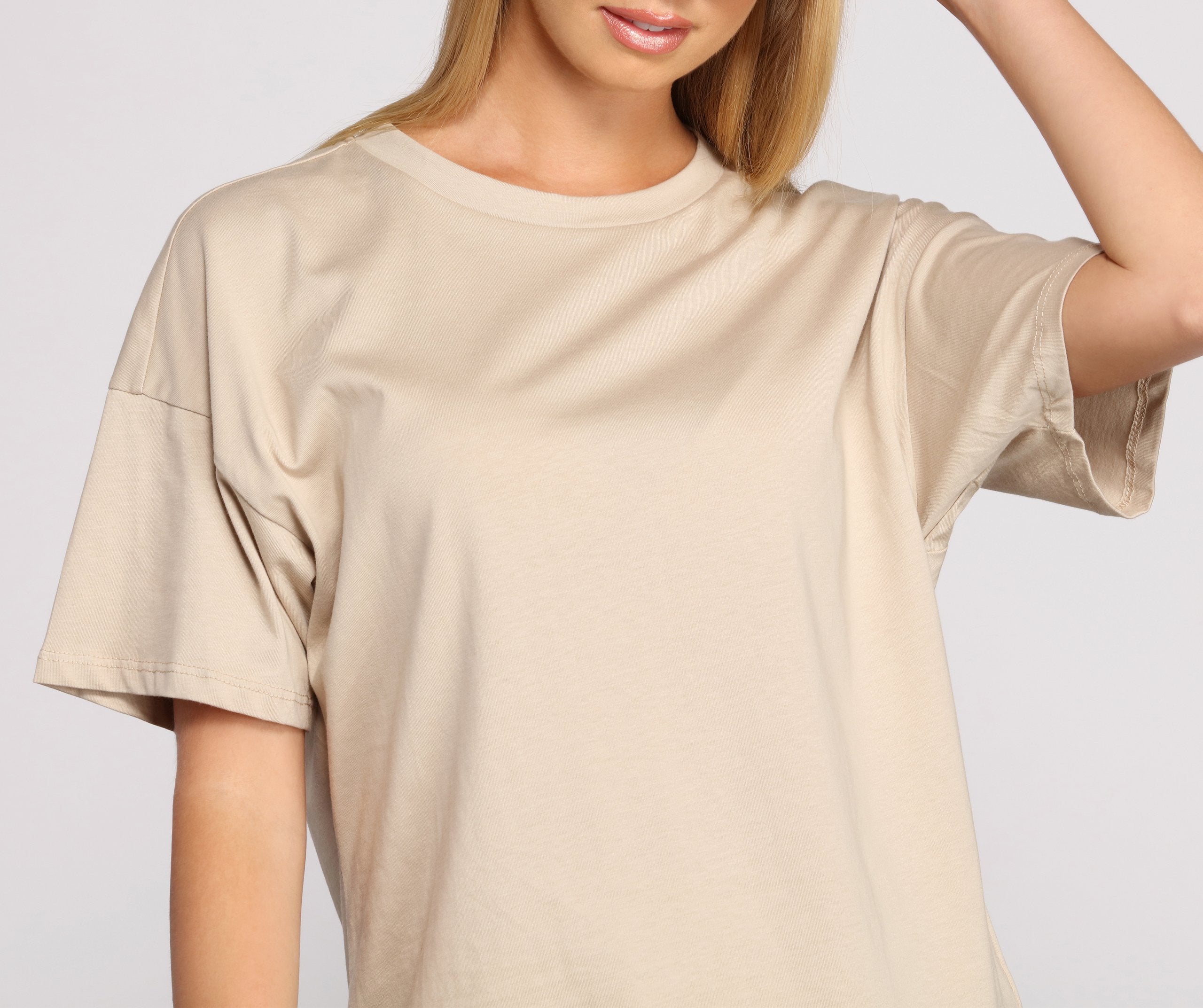 Feeling Basic Crew Neck Tee - Lady Occasions