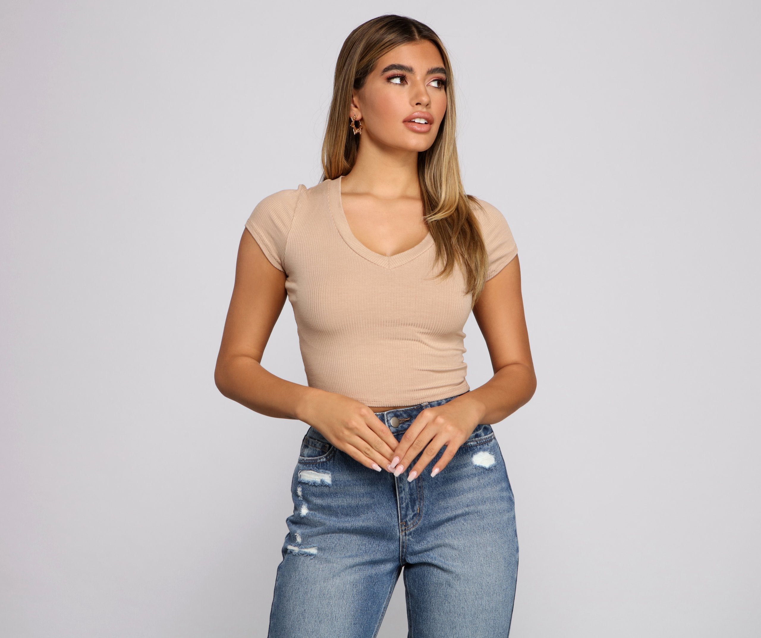 Must-Have Ribbed Knit Crop Top - Lady Occasions