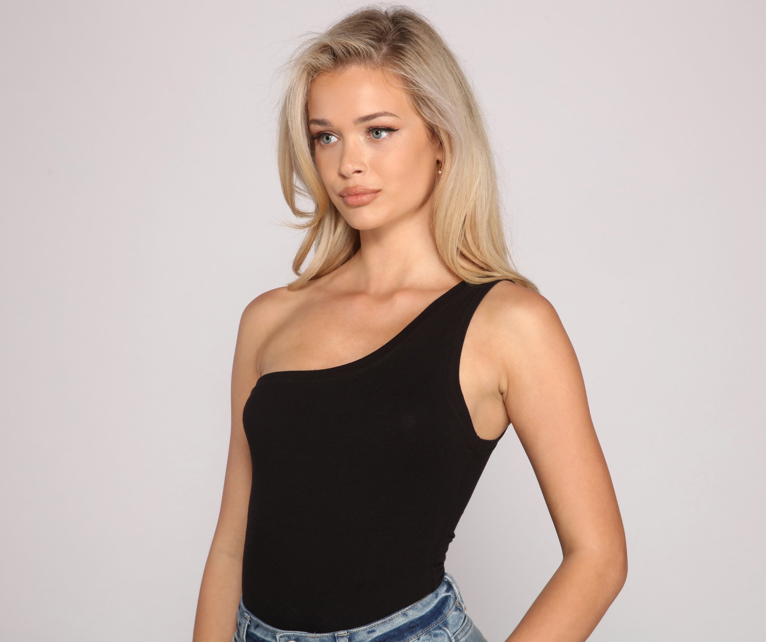 Stylish Basic One-Shoulder Bodysuit - Lady Occasions