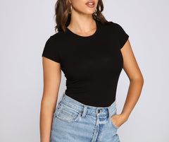 Everyday Basic Scoop Neck Tee - Lady Occasions