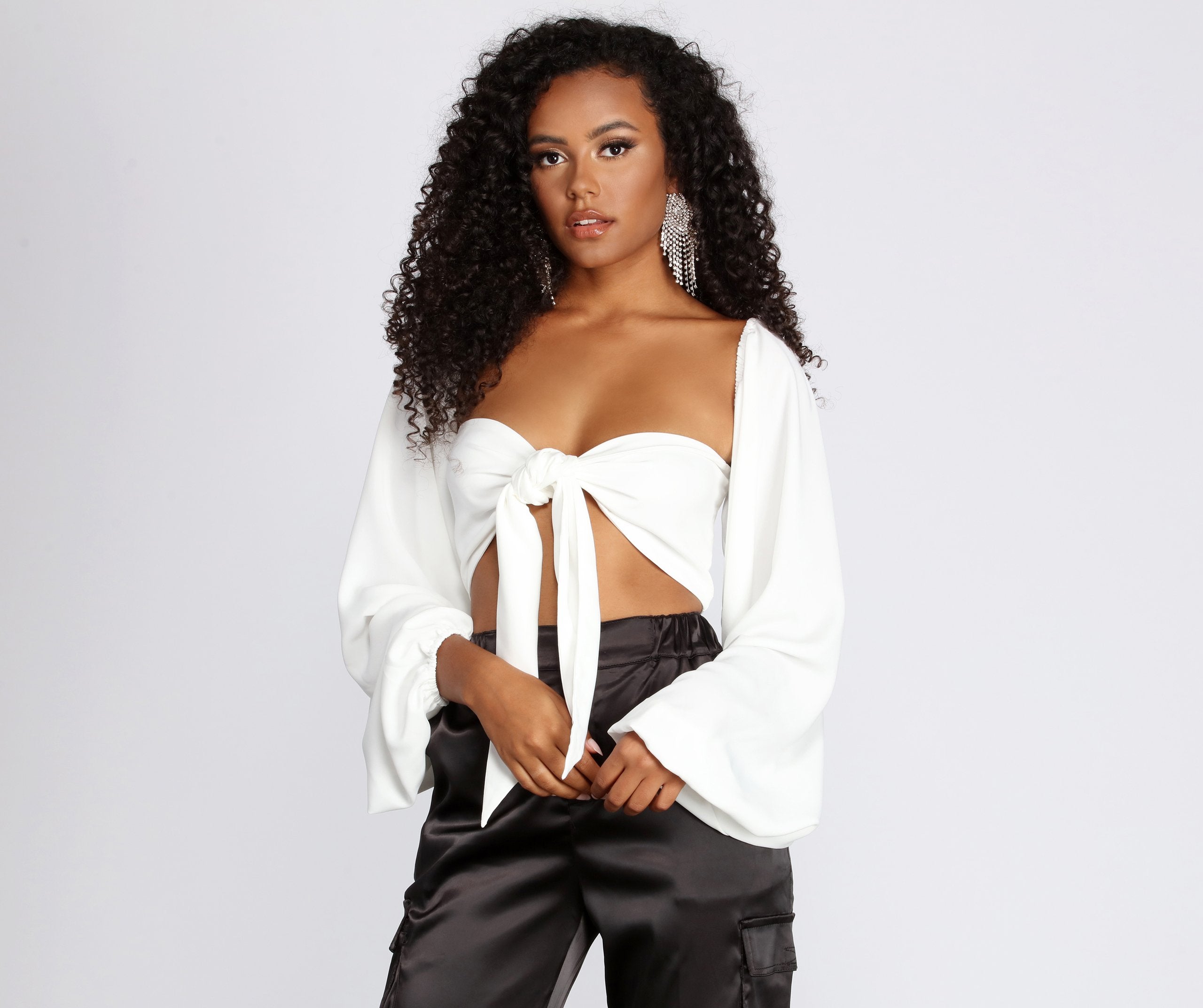 Issa Vibe Tie Front Crop Top - Lady Occasions