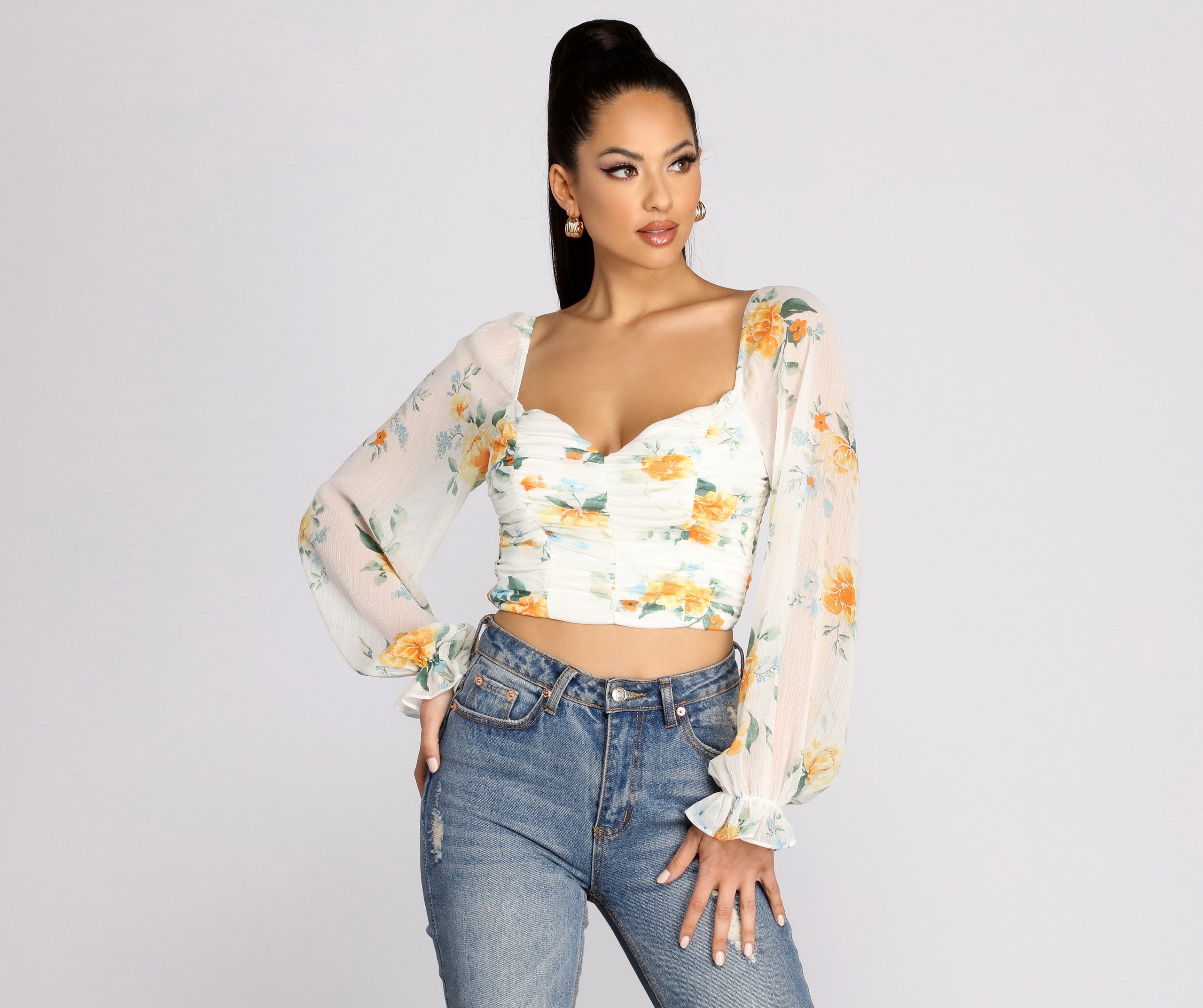 Floral Sweetheart Ruched Crop Top - Lady Occasions