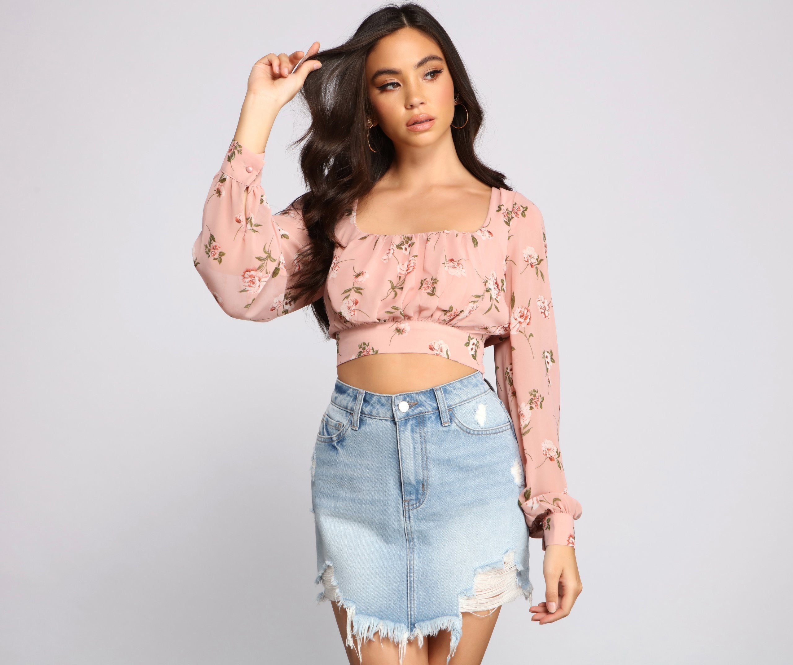 A Spring Mood Floral Crop Top - Lady Occasions