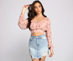 A Spring Mood Floral Crop Top - Lady Occasions