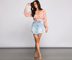 A Spring Mood Floral Crop Top - Lady Occasions